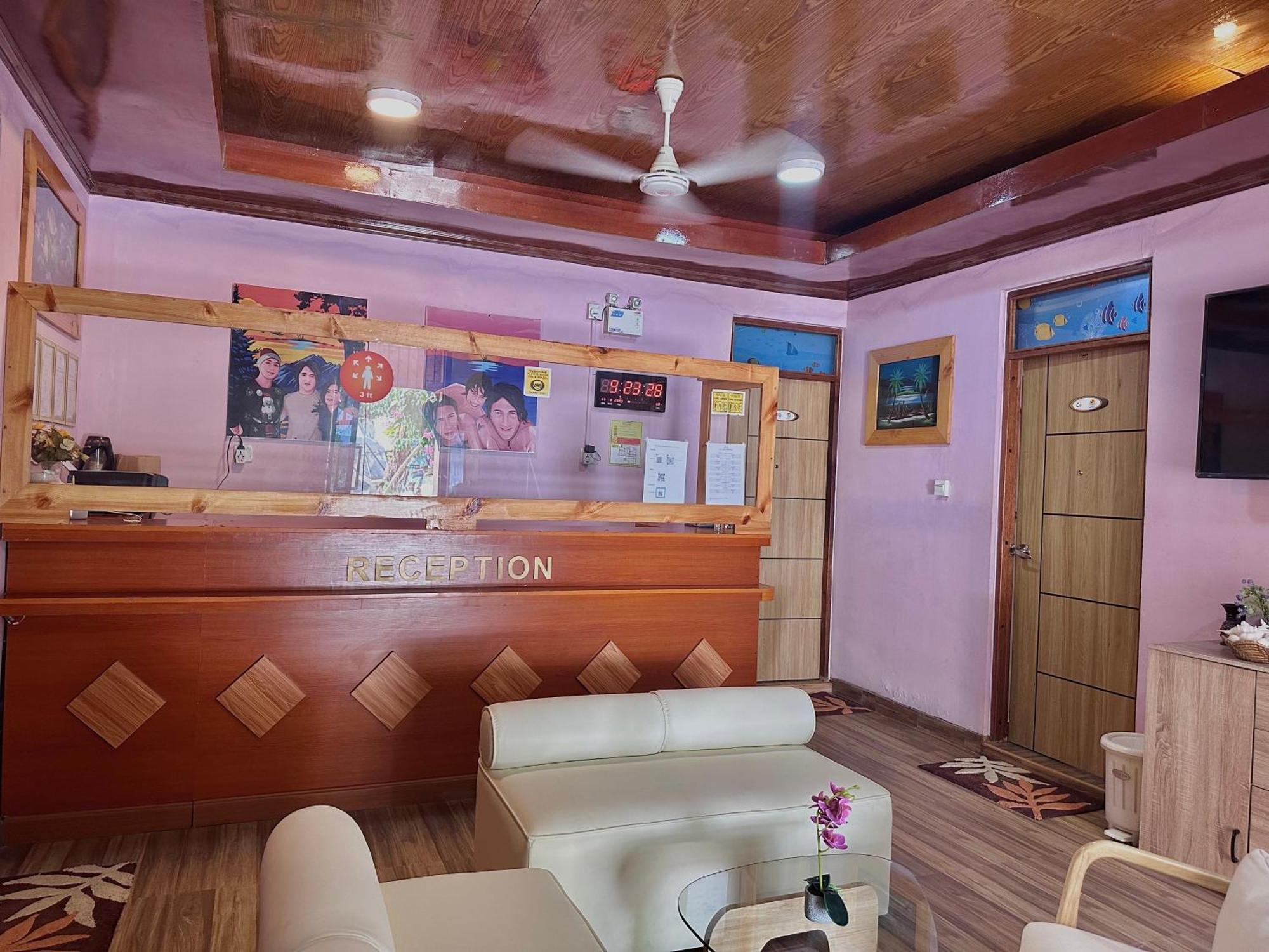 Galaxy Sunrise Sea View Hotel Fulidhoo Exterior foto