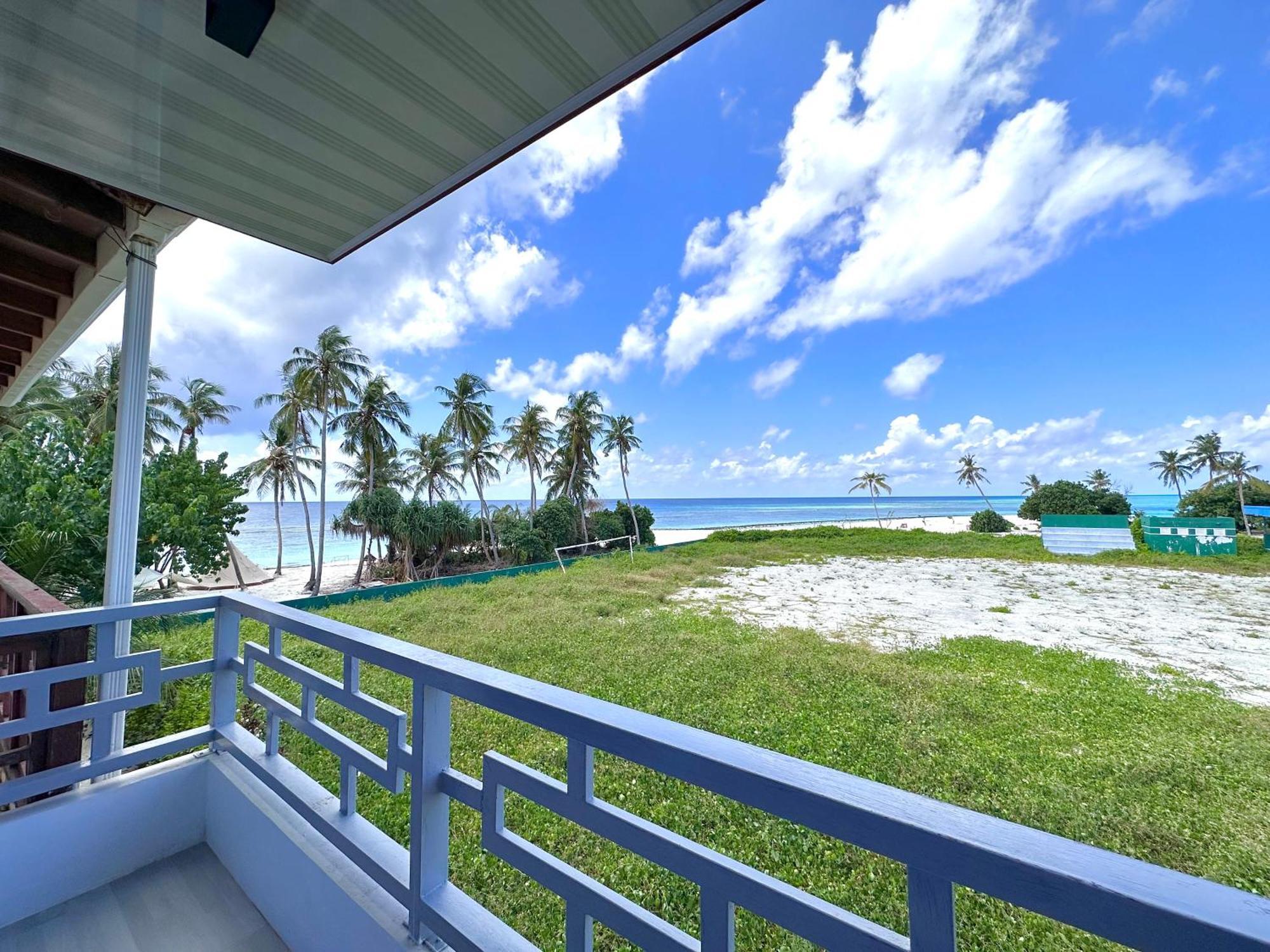 Galaxy Sunrise Sea View Hotel Fulidhoo Exterior foto