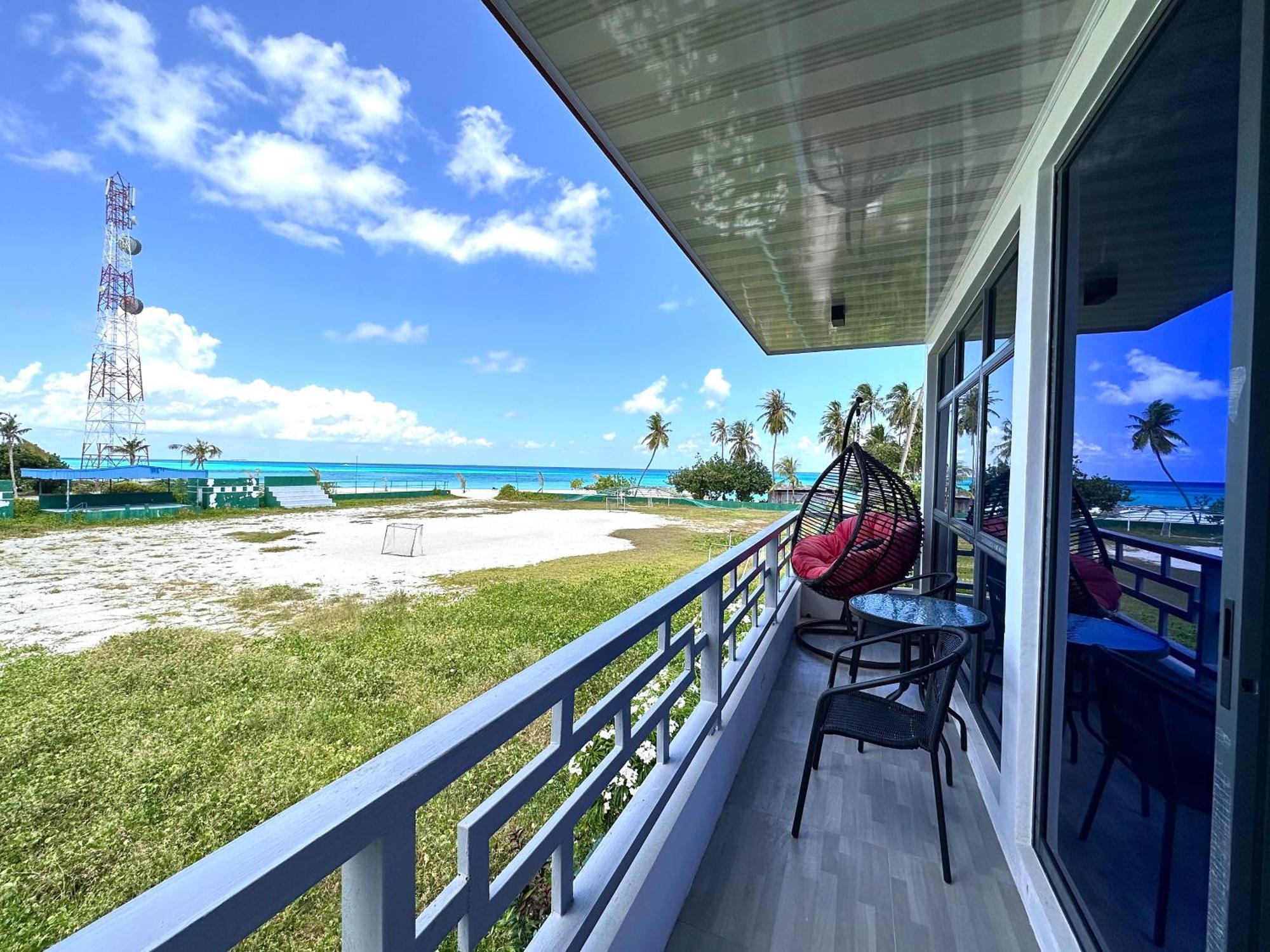 Galaxy Sunrise Sea View Hotel Fulidhoo Exterior foto