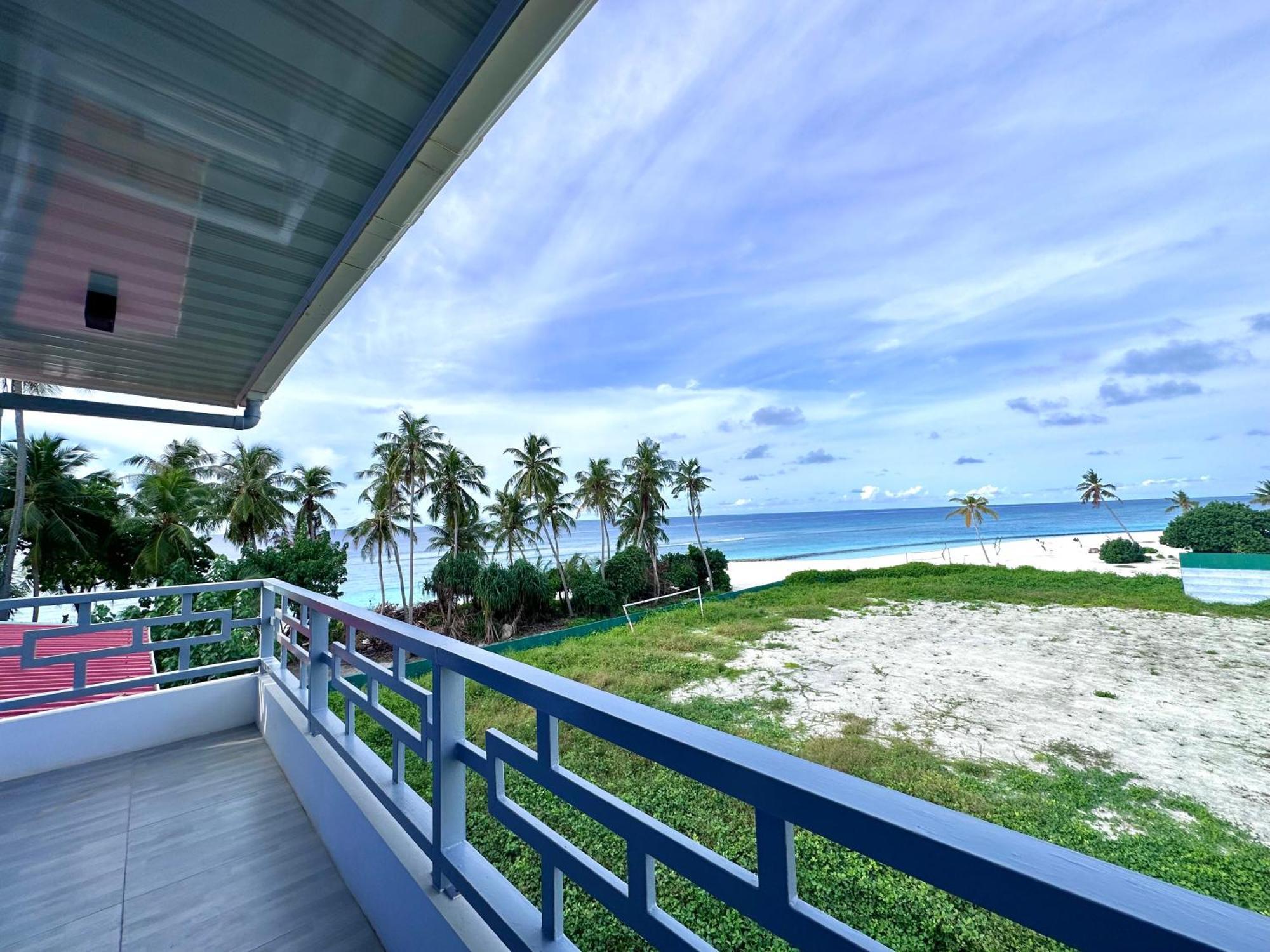Galaxy Sunrise Sea View Hotel Fulidhoo Exterior foto