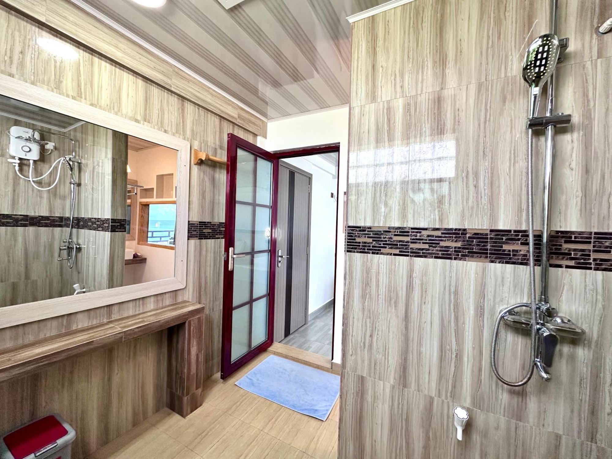 Galaxy Sunrise Sea View Hotel Fulidhoo Exterior foto